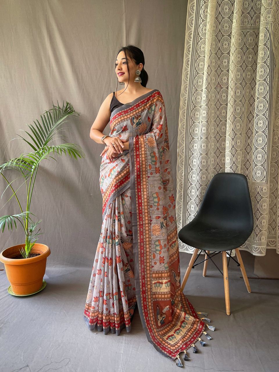 Women's Artistic Terracotta Orange Linen Saree with Kalamkari Inspired Print & Tassel Detailing – Perfect for Casual Festivities & Cultural Events - Image 9